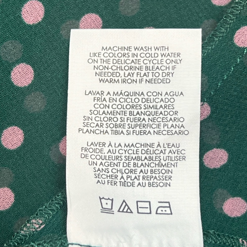 CAbi Size S Flirt Top Green w/Pink Polka Dot with Detachable Green Cami. 2 in 1 - Picture 7 of 10